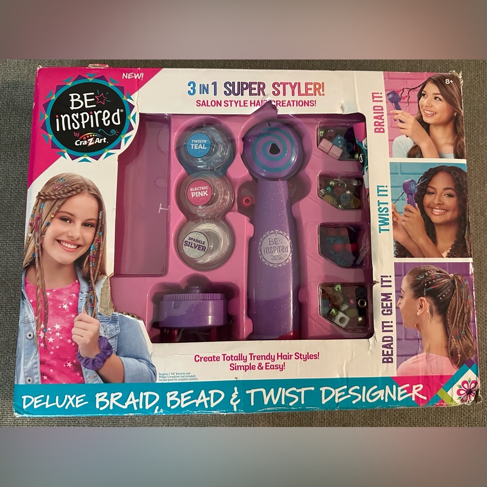 The Cra-Z-Art Shimmer 'n Sparkle Braid Bead and Twist Deluxe Hair Designer kit